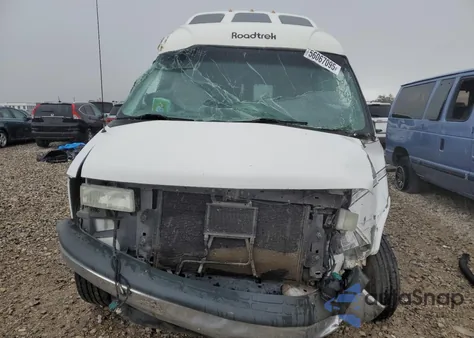 2002 Chevrolet Express G3500 z USA, uszkodzony, nr VIN 1GCHG39RX21228764